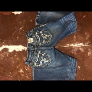 Men’s ‘Jason’ Rock Revival